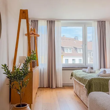 Modernes 2-schlafzimmer-apartment Fuer 6 Nahe Hauptbahnhof Apartman *