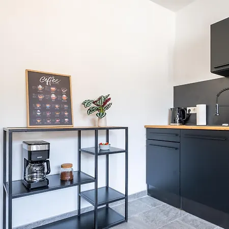Modernes 2-schlafzimmer-apartment Fuer 6 Nahe Hauptbahnhof 伍珀塔尔