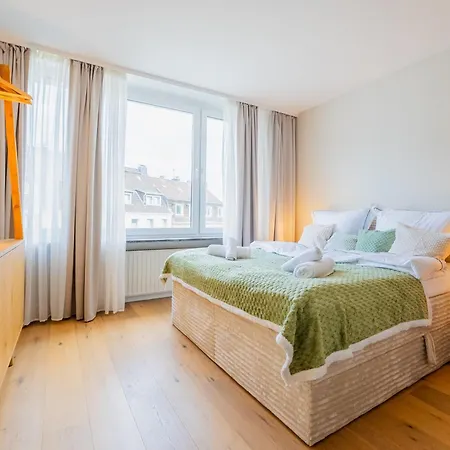 Modernes 2-schlafzimmer-apartment Fuer 6 Nahe Hauptbahnhof Wuppertal